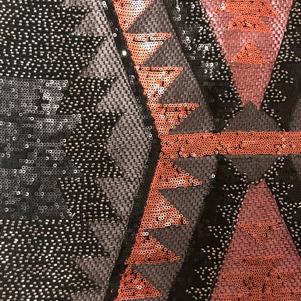 Romeo & Juliet Couture Black and Red Sequin Midi Dress